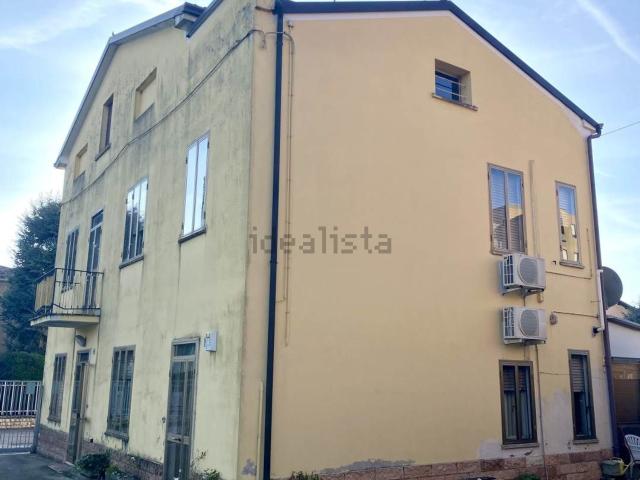 Casa in vendita a Legnago, Veneto