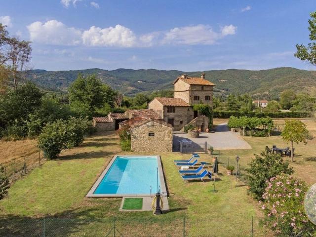 Casa in vendita a Cortona