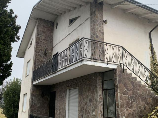 Casa in vendita a Vicenza, Veneto