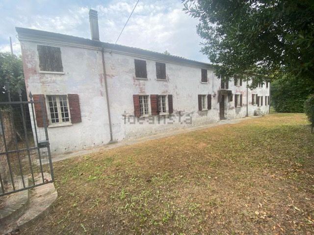 Casa in vendita a Ferrara, Reggio Emilia