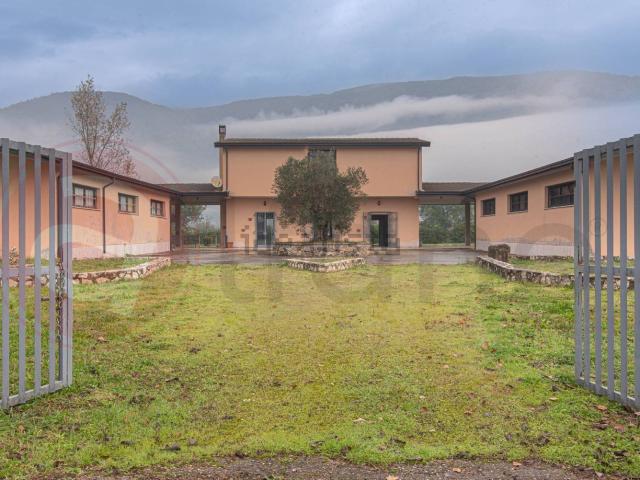 Casa in vendita a Spigno Saturnia, Lazio