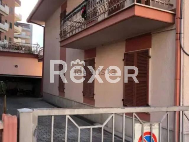 Casa in vendita a Unione dei Comuni della Val Vibrata, Alba Adriatica