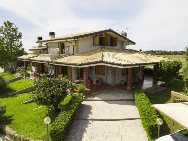 Casa in vendita a Poggio Aurelio, Roma Capitale