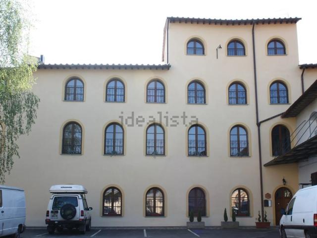Casa in vendita a Signa, Toscana