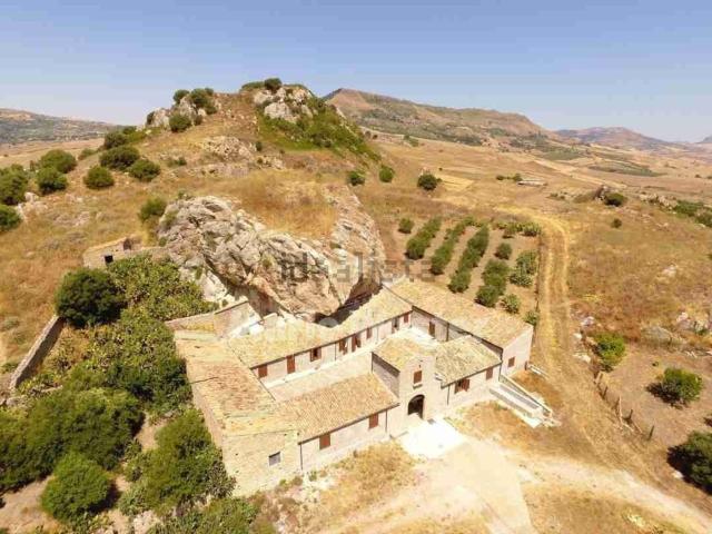 Casa in vendita a Roccapalumba, Sicilia