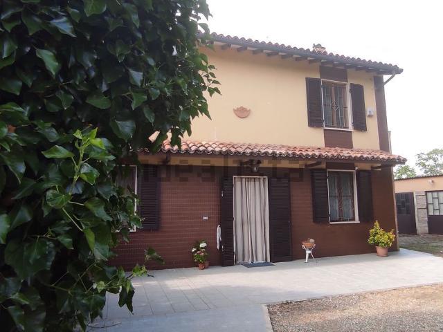 Casa in vendita a Alluvioni Piovera, Piemonte