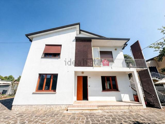 Casa in vendita a Carceri, Padova