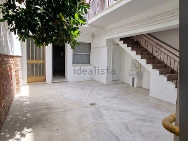 Casa in vendita a Infrangibile, Piacenza