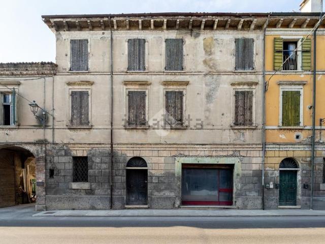 Casa in vendita a Marmirolo, Lombardia