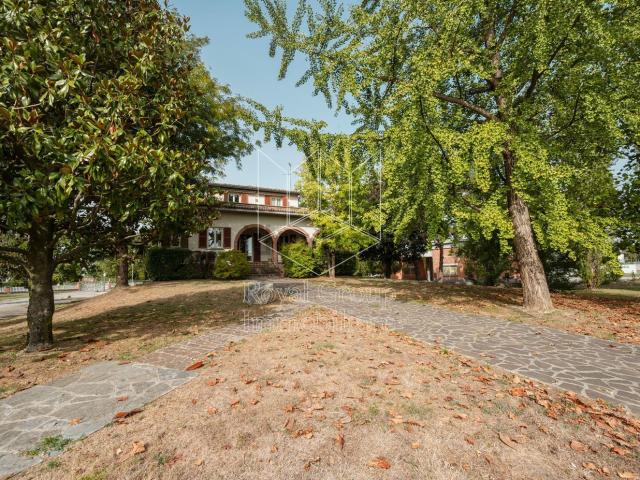 Casa in vendita a San Secondo Parmense, Parma