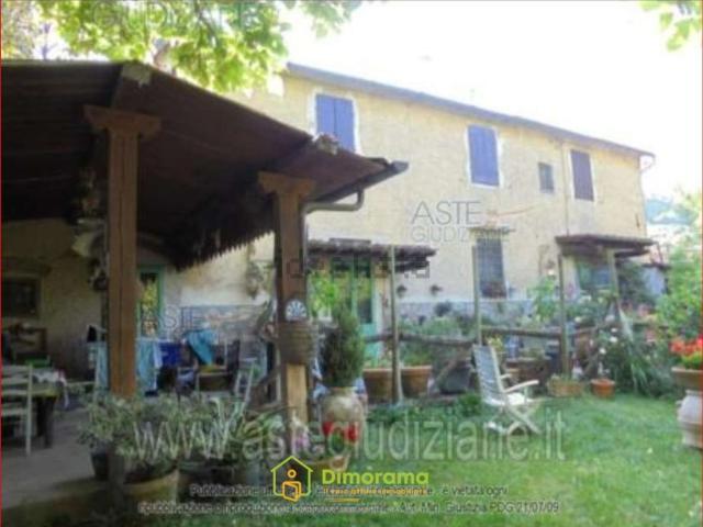 Casa in vendita a Serravalle Pistoiese, Toscana