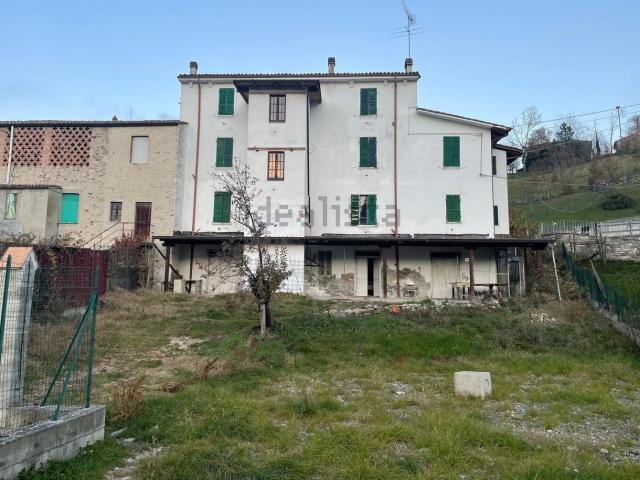 Casa in vendita a Coli, Reggio Emilia