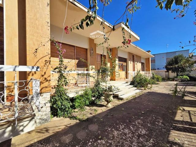 Casa in vendita a Puglia, Lecce