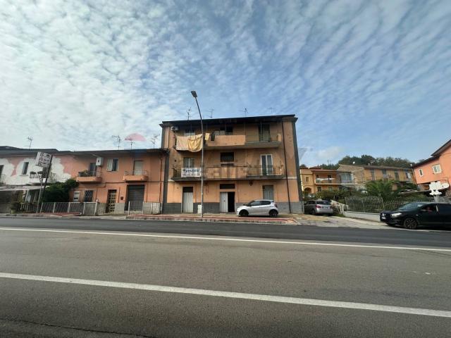 Casa in vendita a Apollosa, Campania