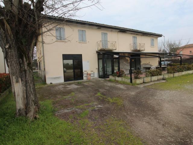 Casa in vendita a Nuovo Circondario Imolese, Medicina