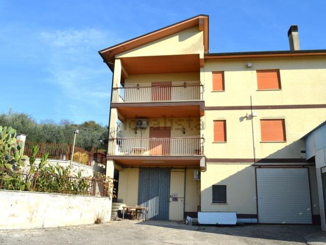 Casa in vendita a Paliano, Frosinone