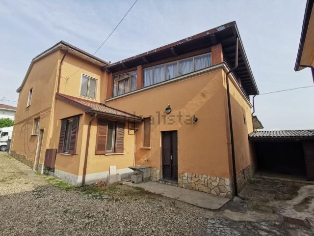 Casa in vendita a Bressana Bottarone, Lombardia