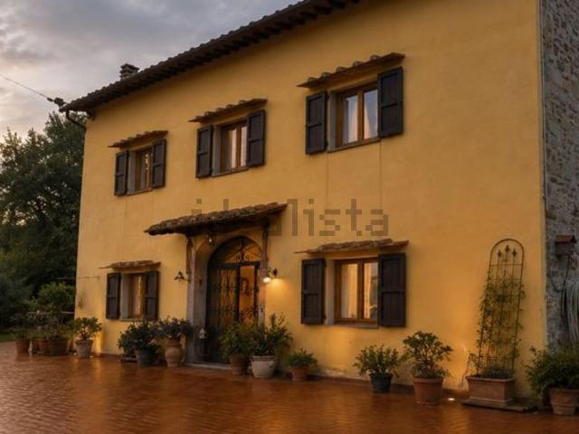 Casa in vendita a Vaglia, Toscana