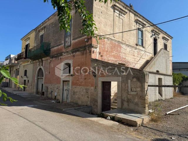 Casa in vendita a Puglia, Barletta-andria-trani
