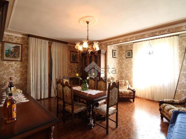 Casa in vendita a Unione Comuni Modenesi Area Nord, Mirandola