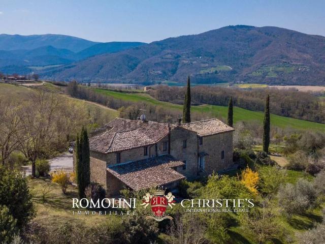 Casa in vendita a Umbertide, Umbria