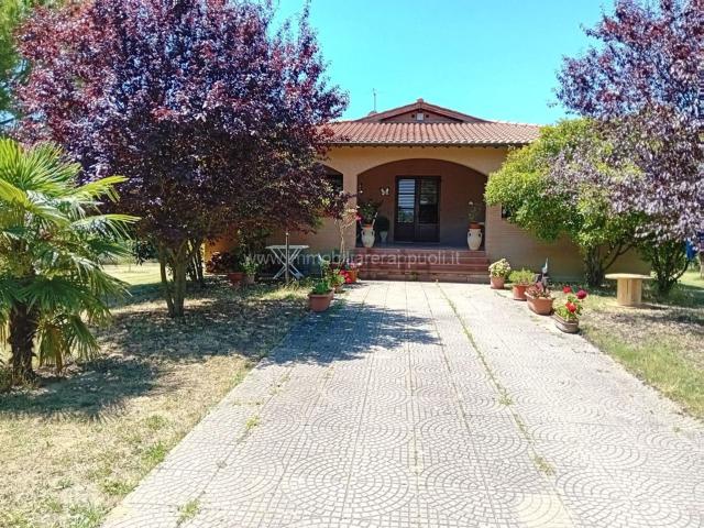 Casa in vendita a Contrada della Civetta, Siena