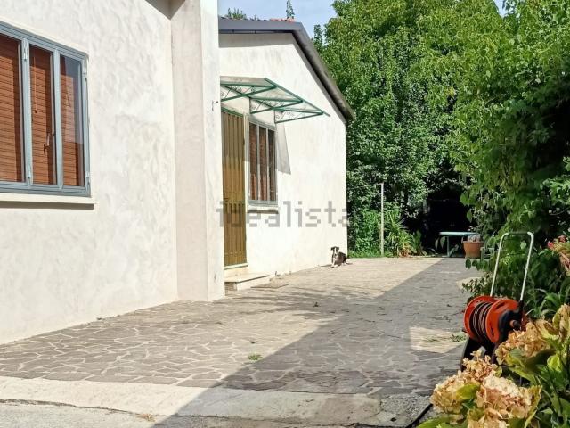 Casa in vendita a Vicenza, Veneto