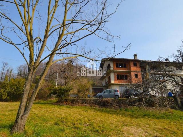 Casa in vendita a Val di Chy, Piemonte