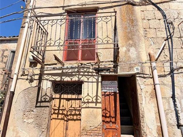 Casa in vendita a Mussomeli, Sicilia