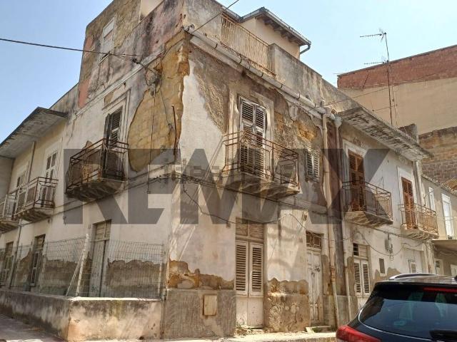 Casa in vendita a Favara Ovest, Favara