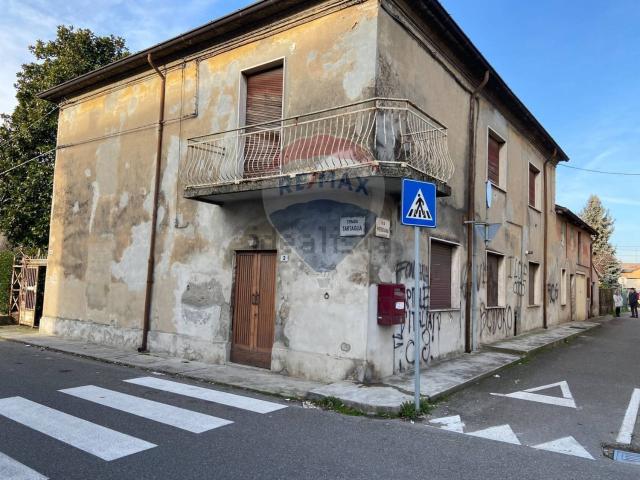 Casa in vendita a Cadeo, Reggio Emilia