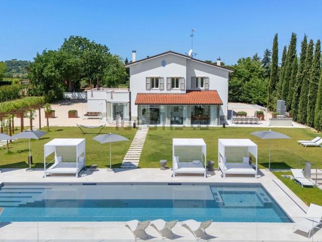 Casa in vendita a Nuovo Circondario Imolese, Imola