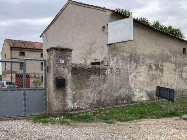 Casa in vendita a Castagnaro, Veneto