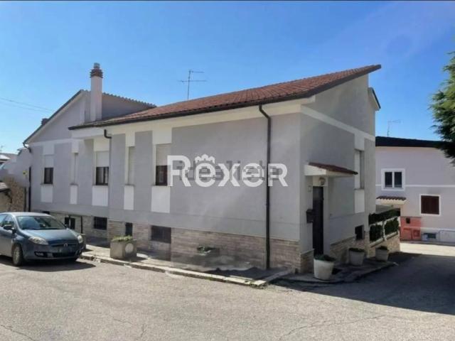Casa in vendita a Cerchio, L'Aquila
