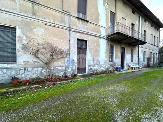 Casa in vendita a Manerbio, Lombardia