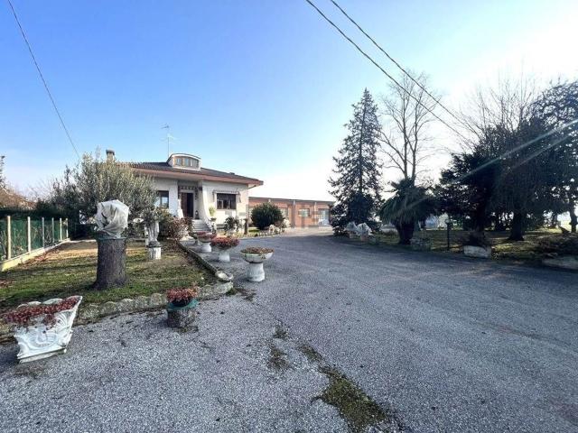 Casa in vendita a Castel D'ario, Lombardia