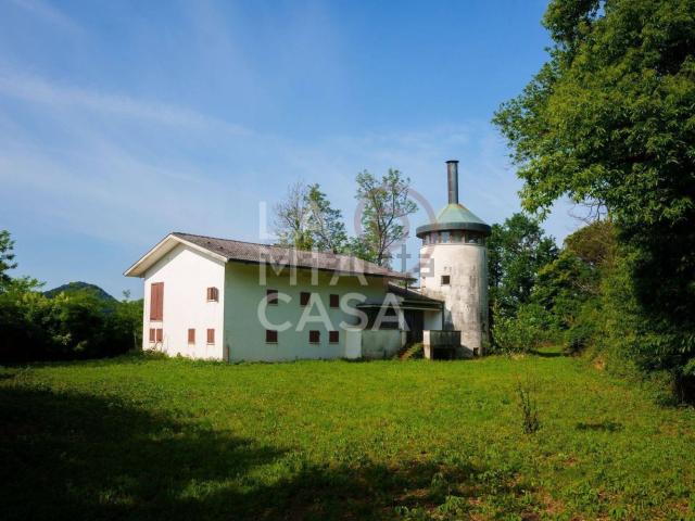Casa in vendita a Follina, Veneto
