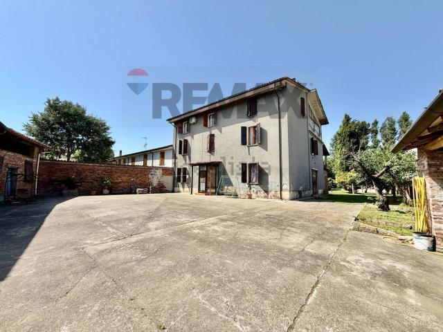 Casa in vendita a Casalmaggiore, Lombardia