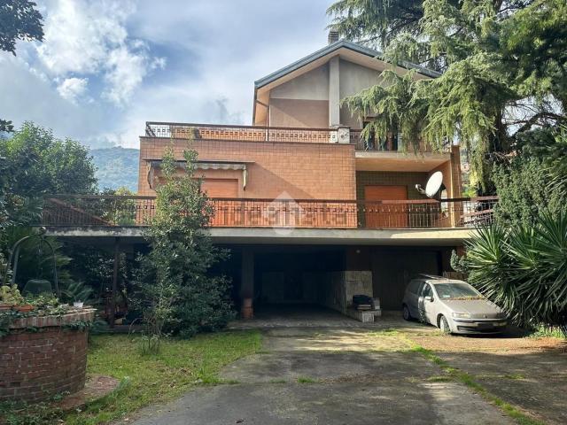 Casa in vendita a San Silvestro, Cassino