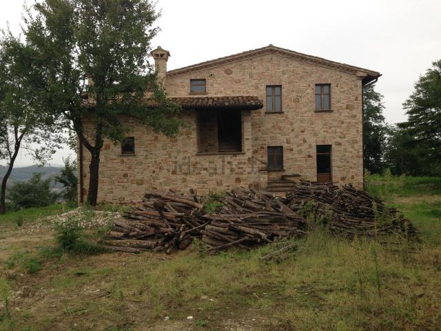 Casa in vendita a Rancitella, Marche
