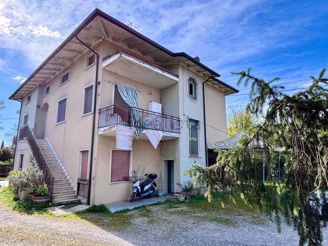 Casa in vendita a Ponti Sul Mincio, Lombardia