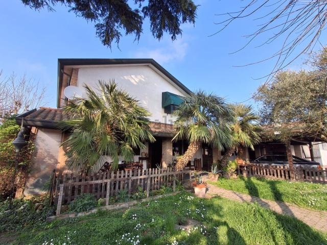Casa in vendita a Loreo, Veneto