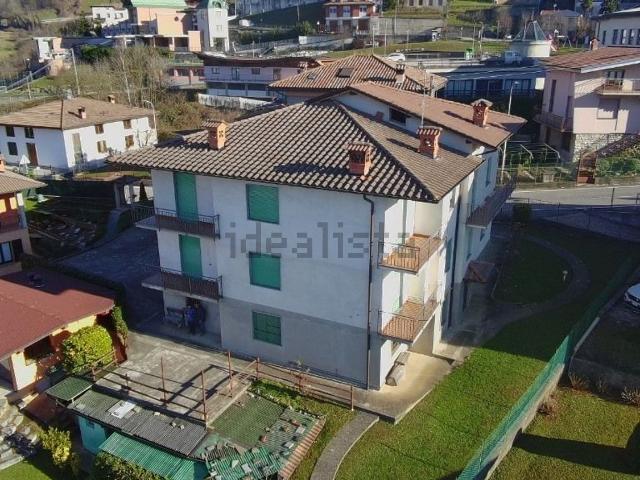 Casa in vendita a Peia, Lombardia