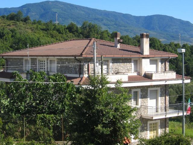 Casa in vendita a Torre Orsaia, Campania