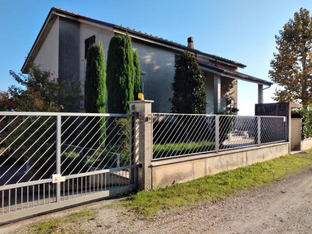 Casa in vendita a Marche, Fermo