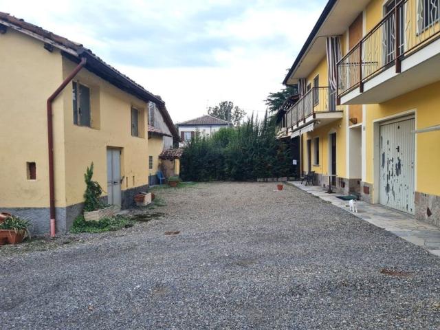 Casa in vendita a Bressana Bottarone, Lombardia