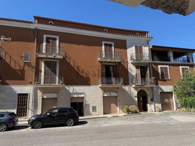 Casa in vendita a Arce, Lazio
