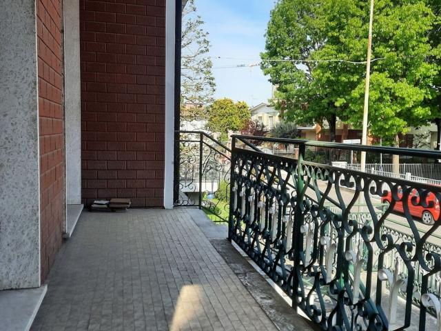 Casa in vendita a Carpaneto Piacentino, Reggio Emilia