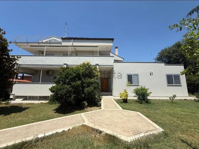 Casa in vendita a Madonnetta, Roma Capitale