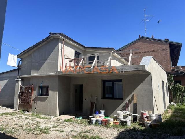 Casa in vendita a Fontanella, Lombardia